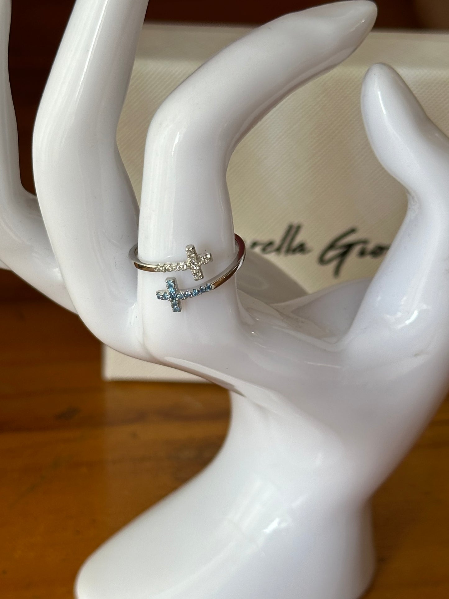 Anillo Crucesitas