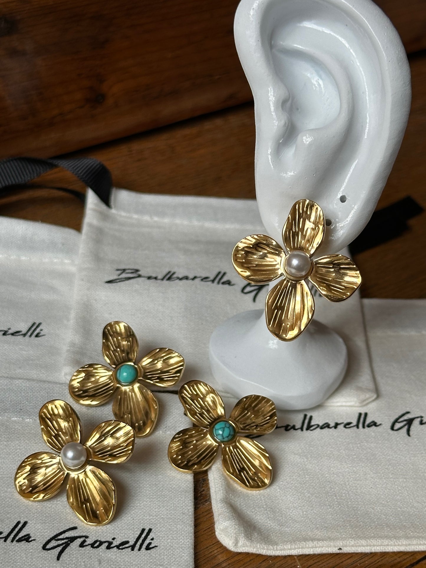 Arete Flor piedra