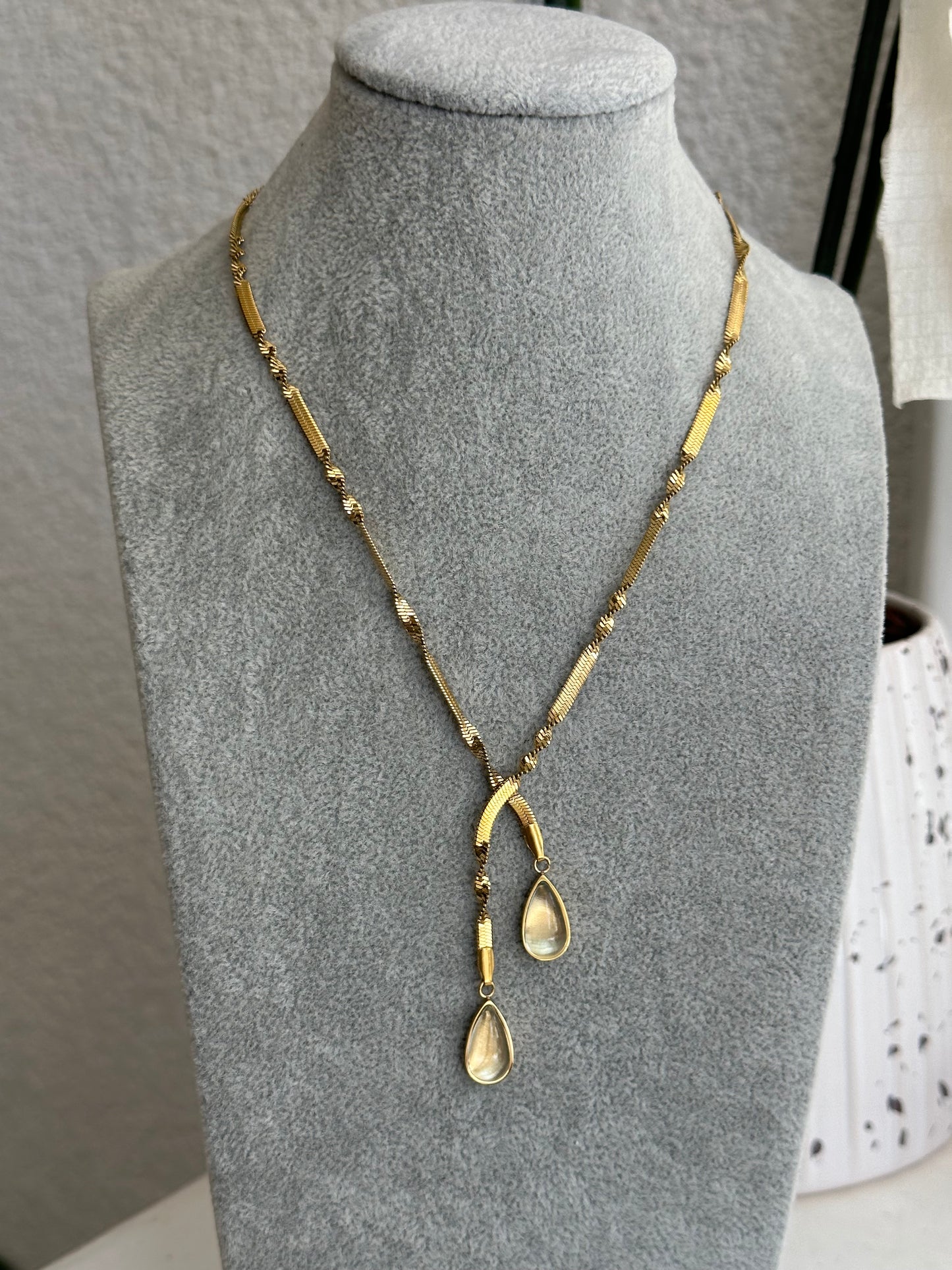 Cadena Aqua