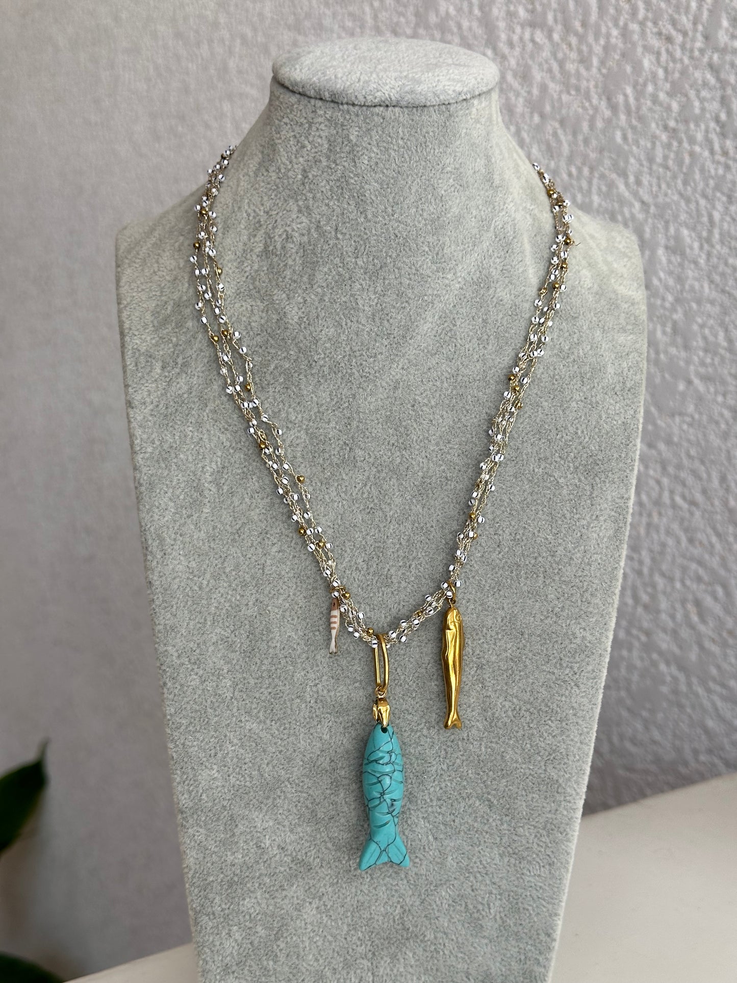 Collar Greek