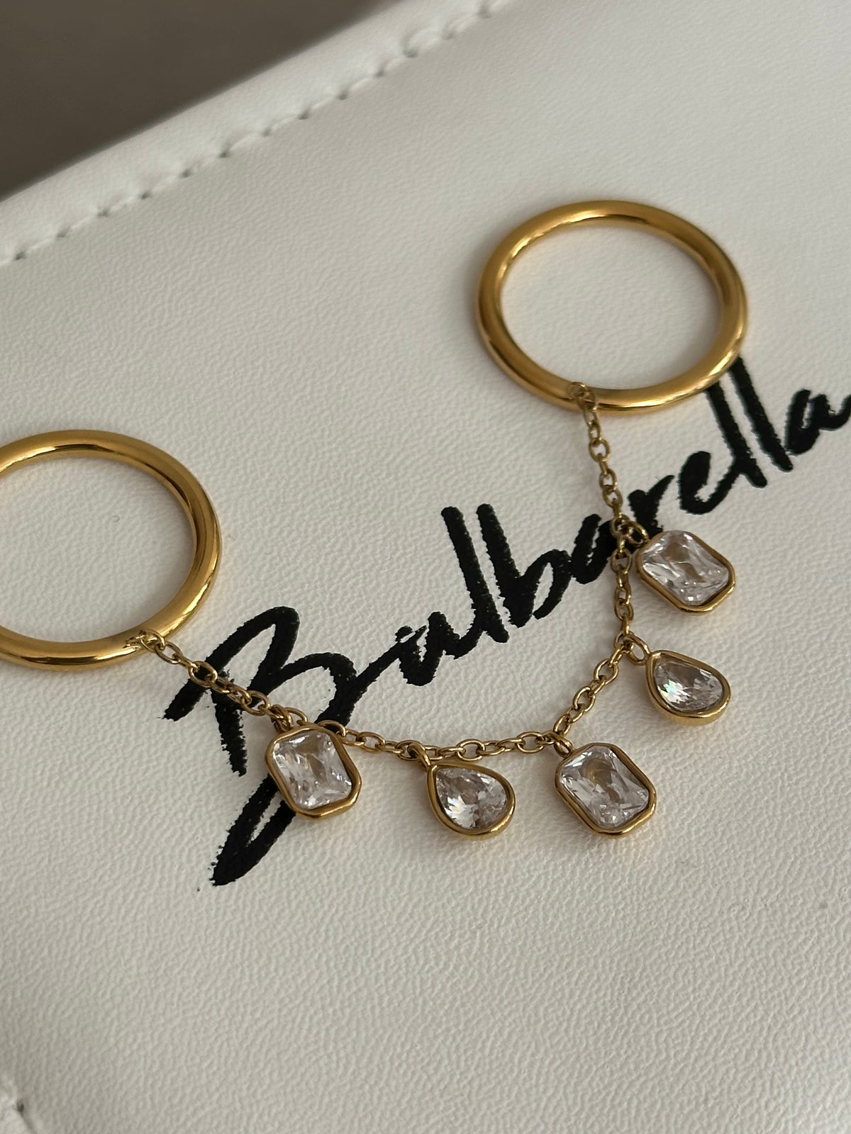 Anillo doble cadenas