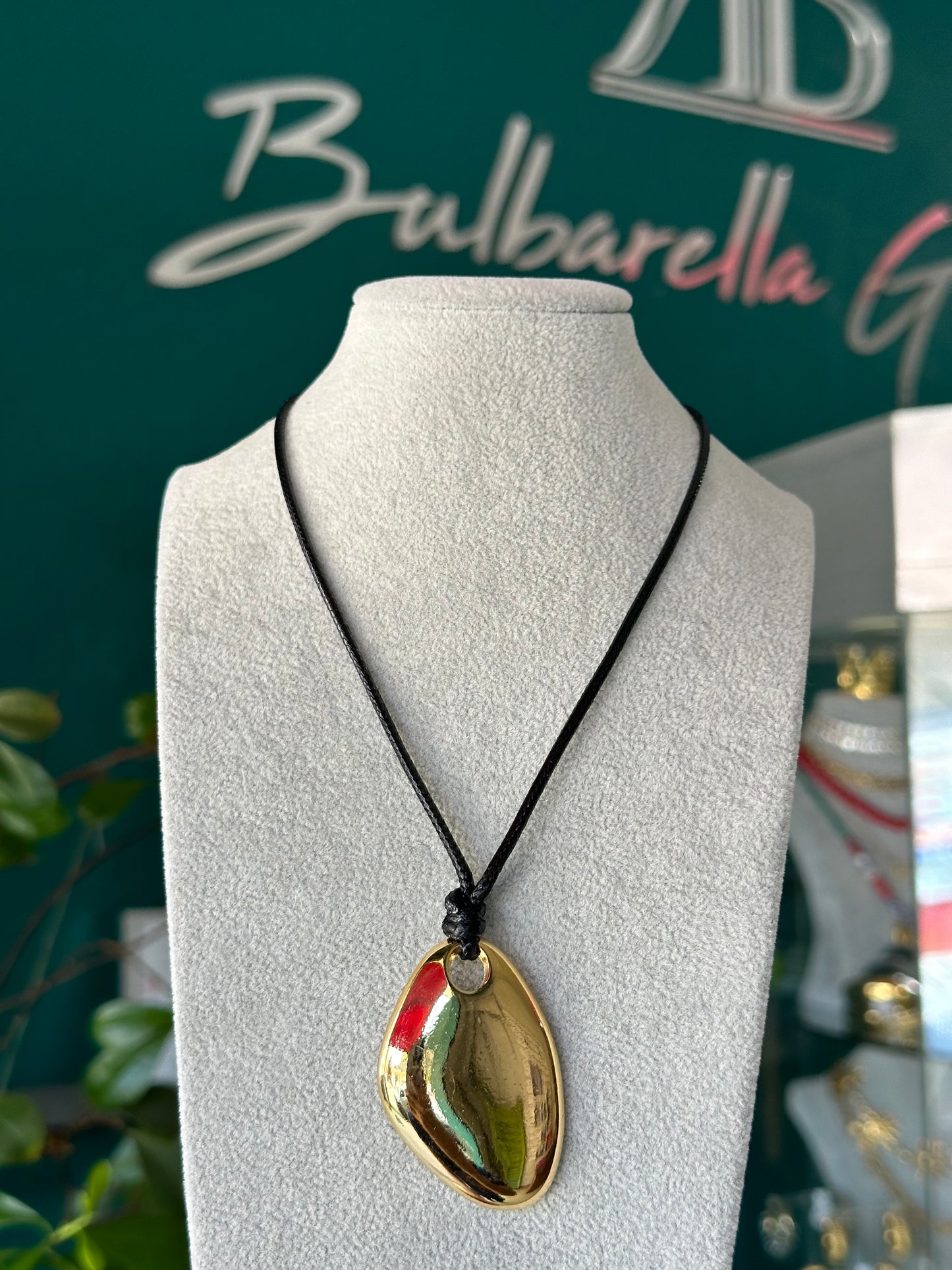 Collar Sabina