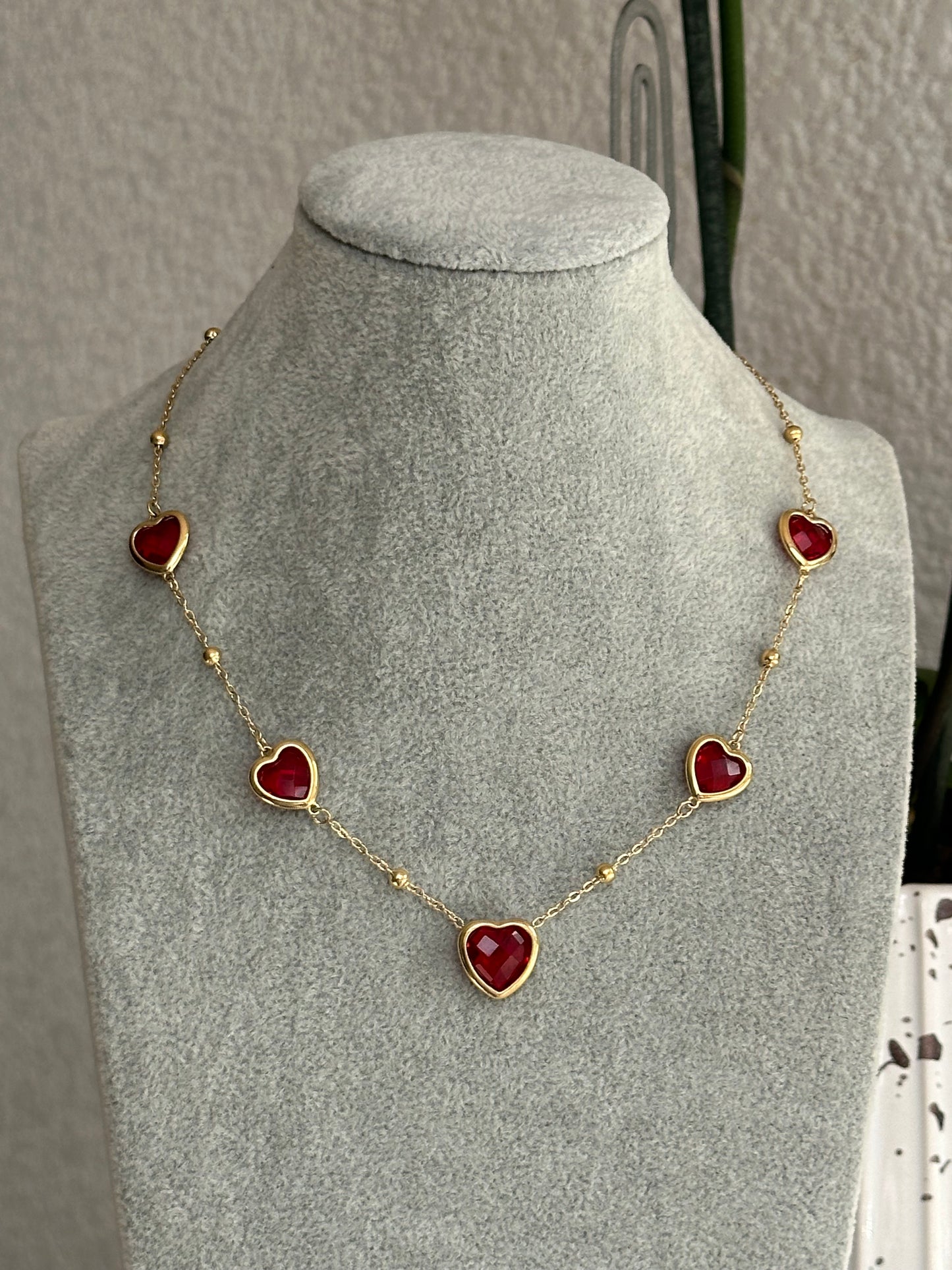 Collar Reina Corazones