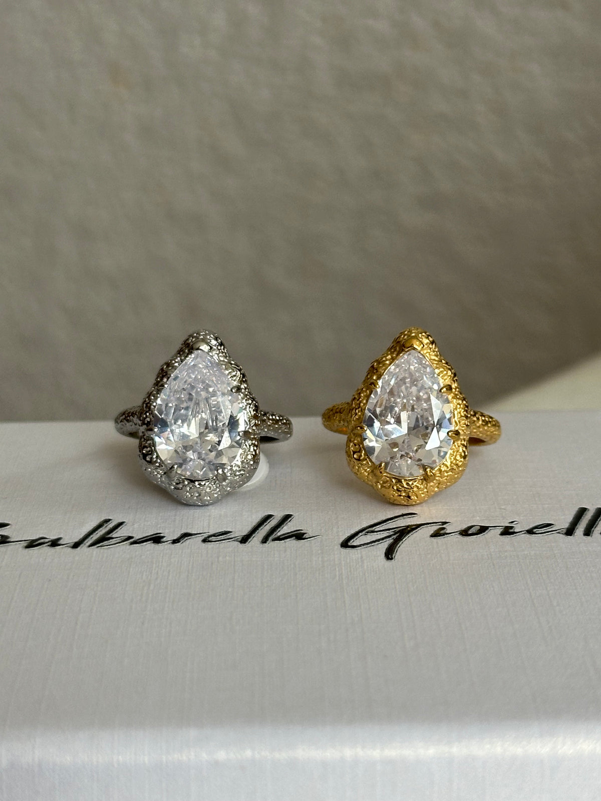 Anillo Gota