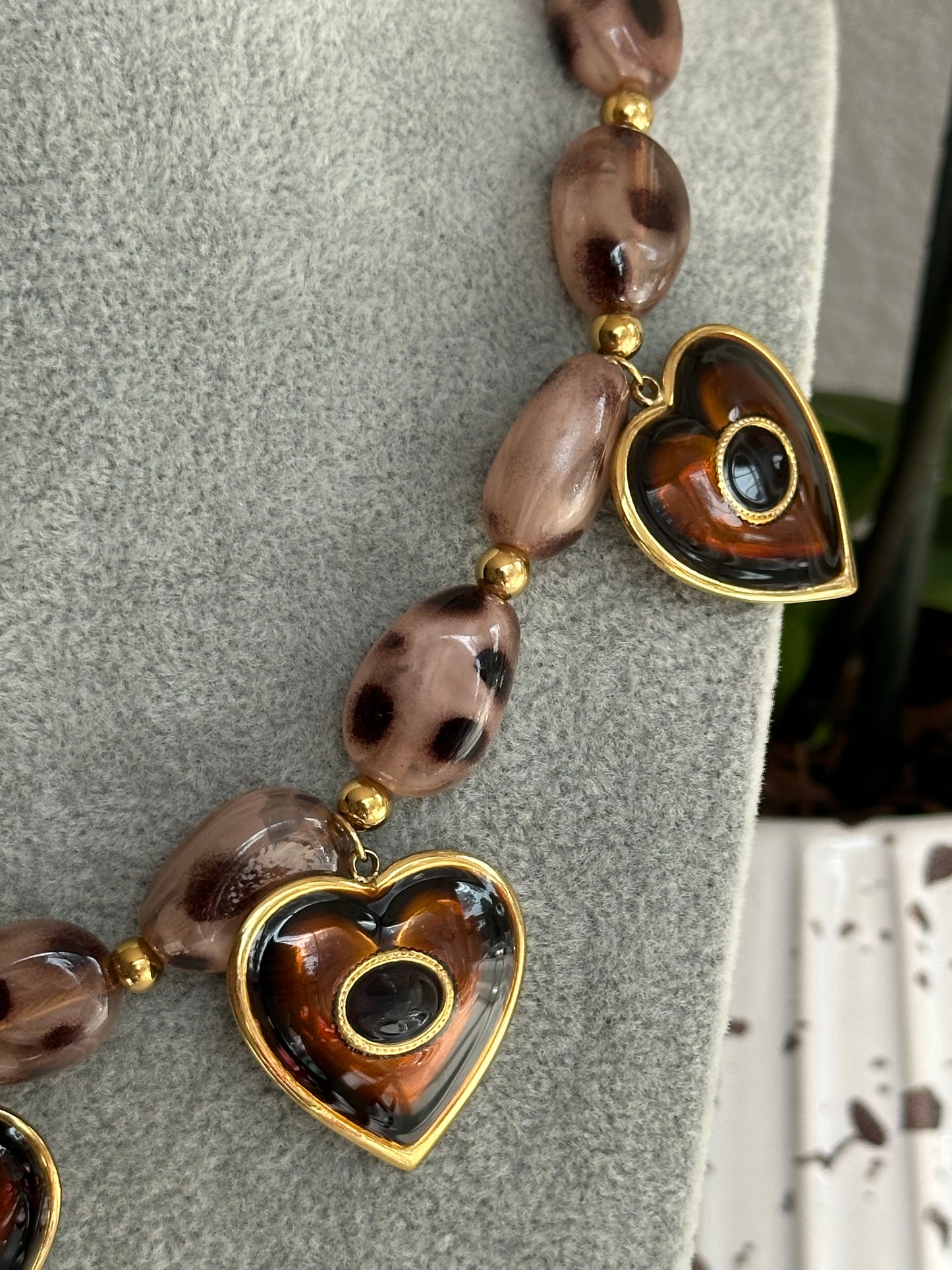 Collar Pardo