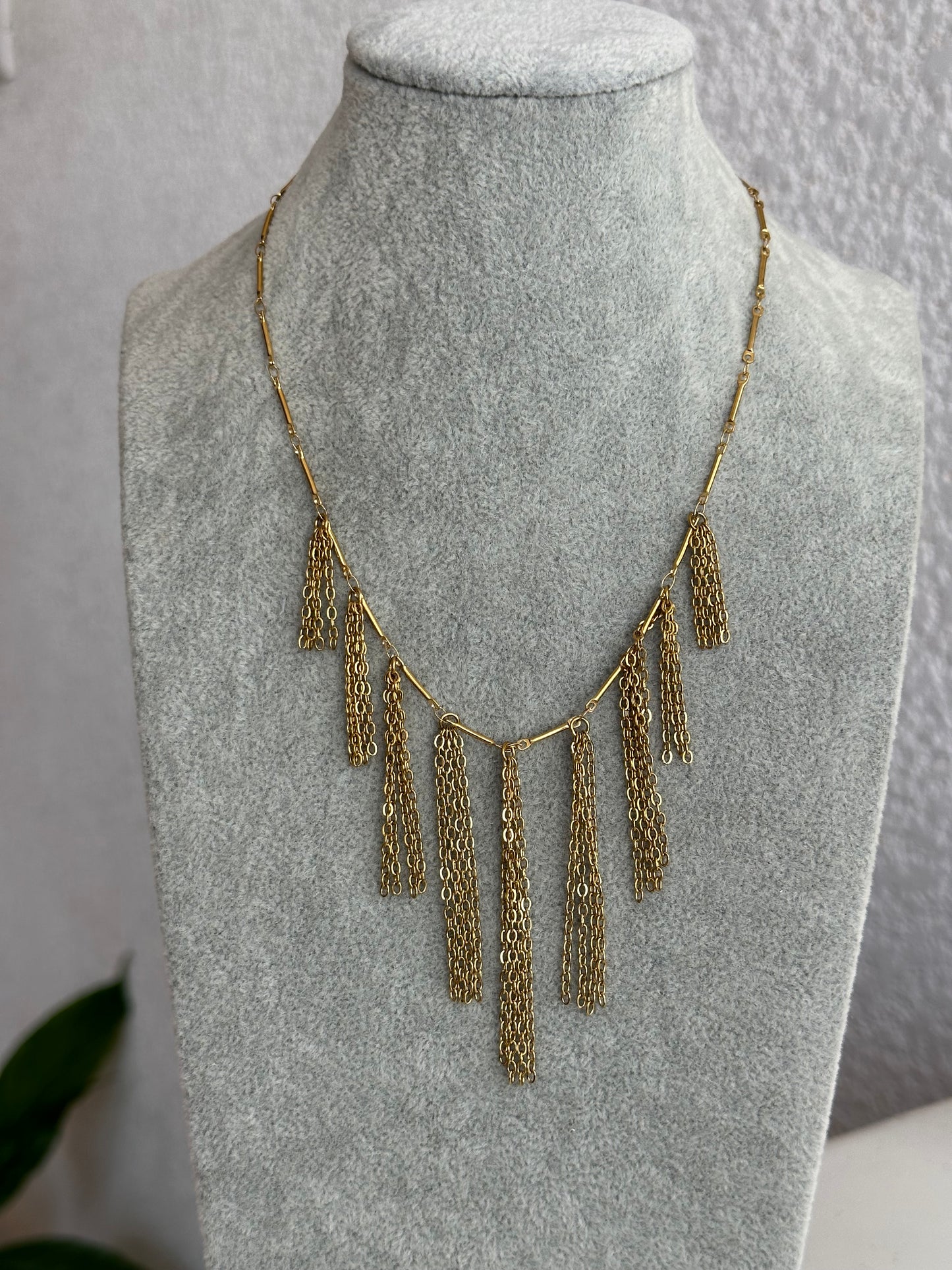 Collar Analau