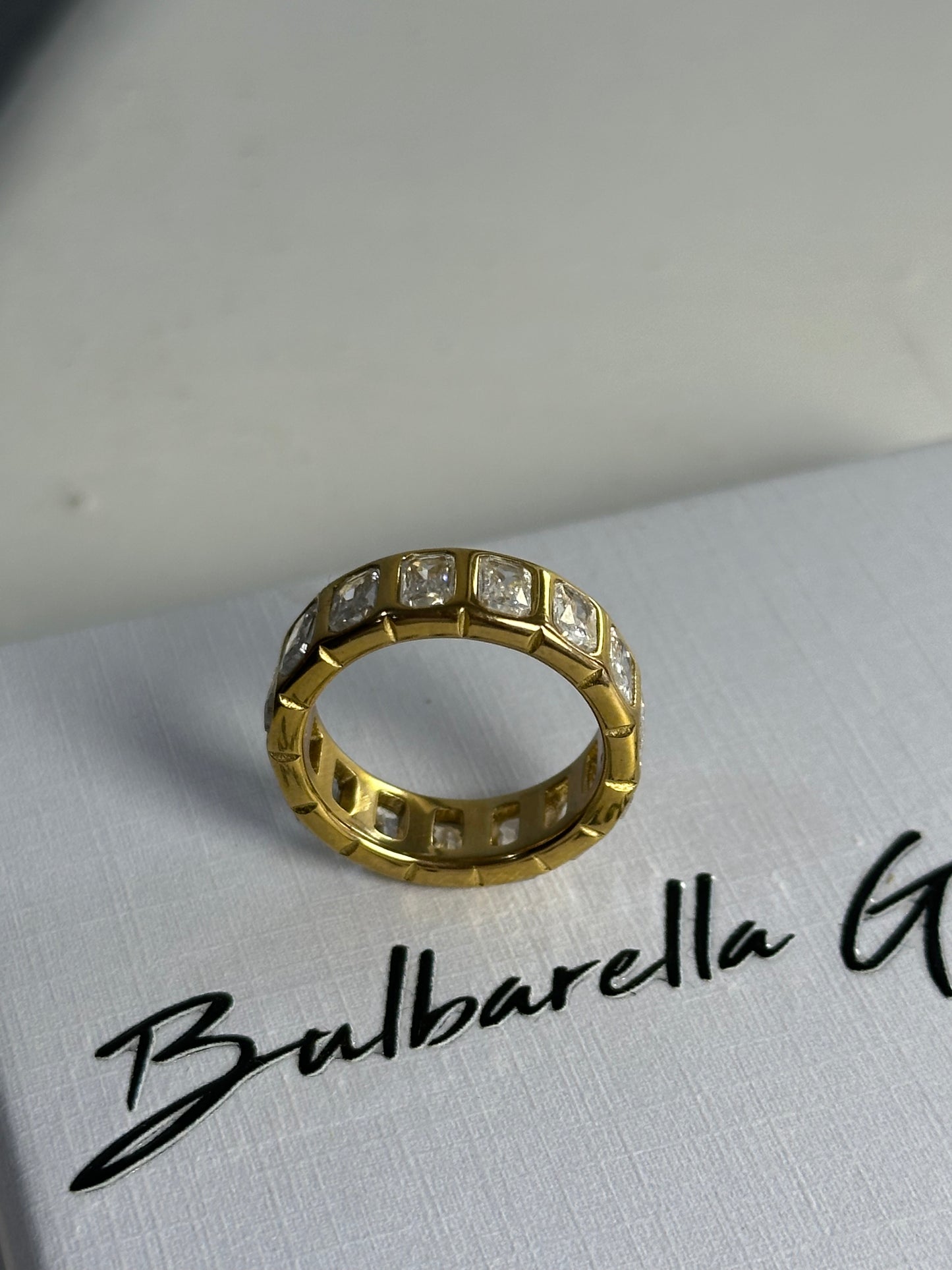 Anillo Chic
