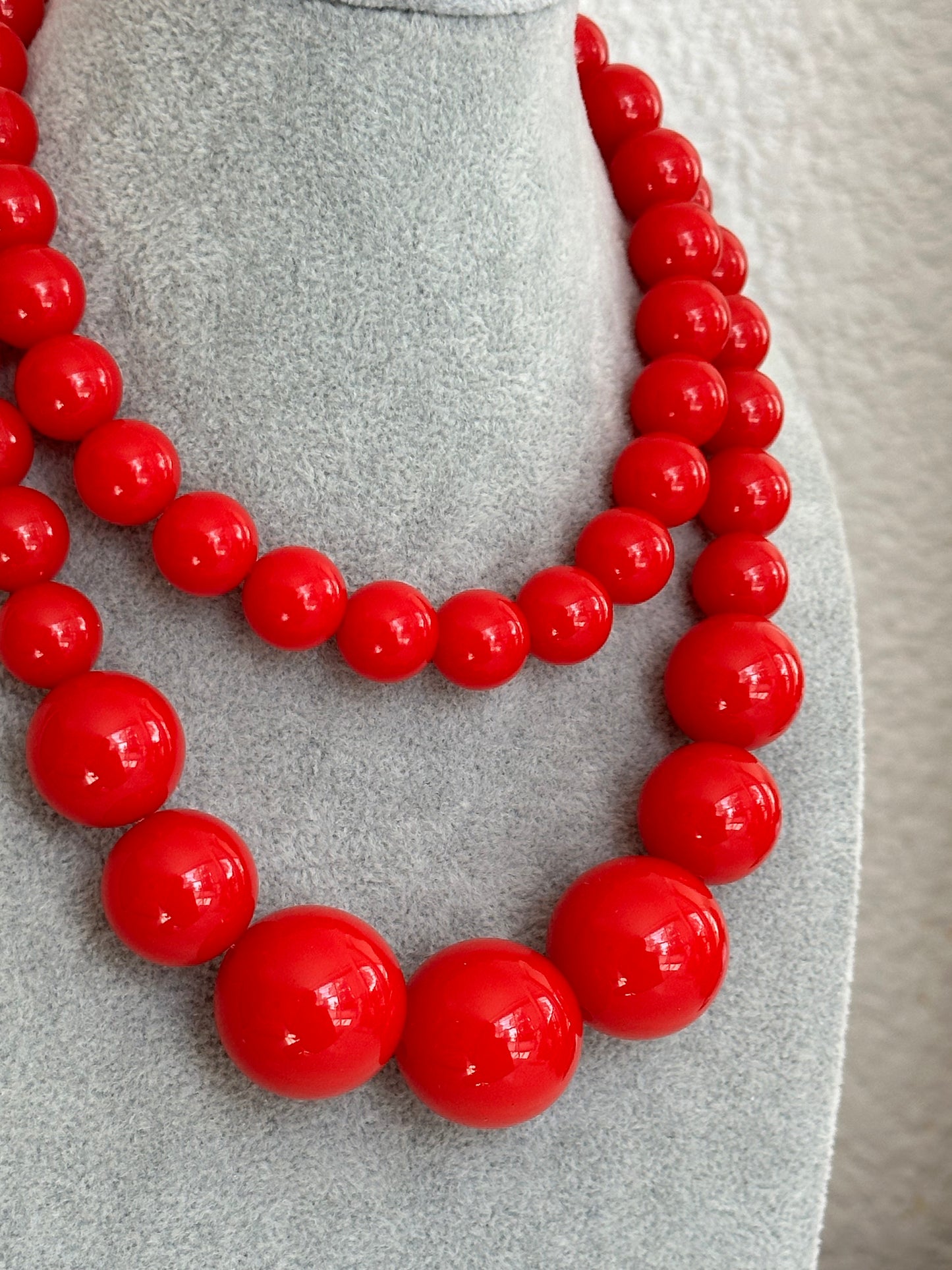 Collar Red Bubble