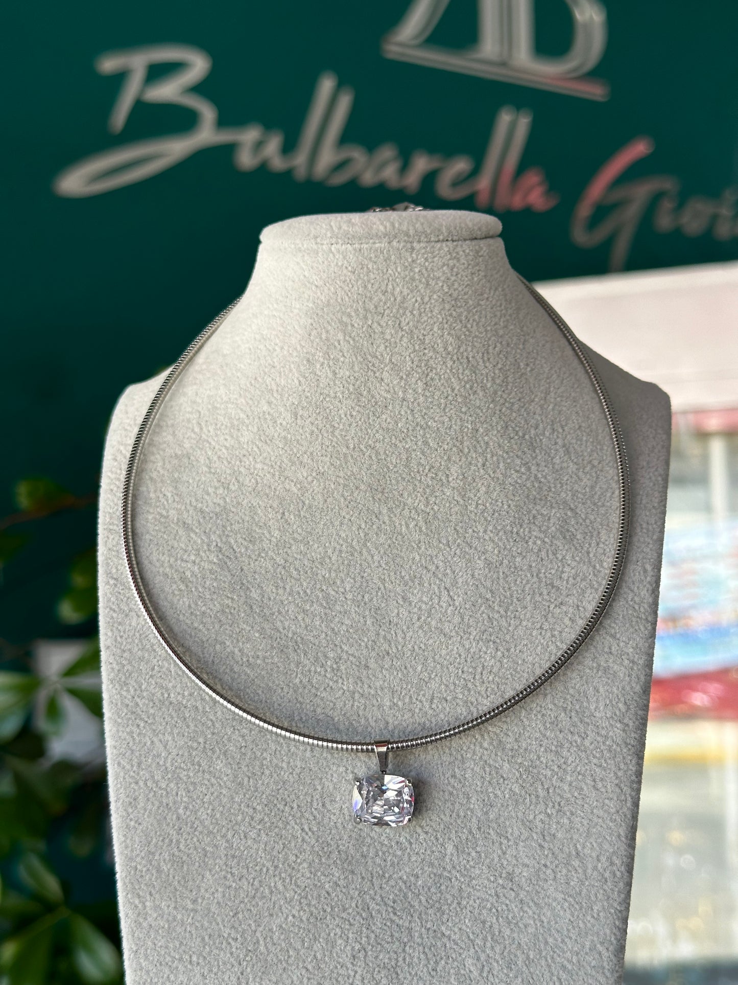 Collar Rigid cristal