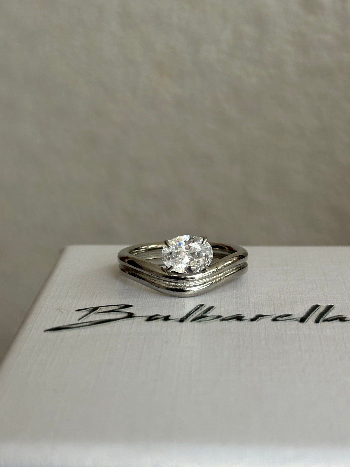 Anillo Luciana