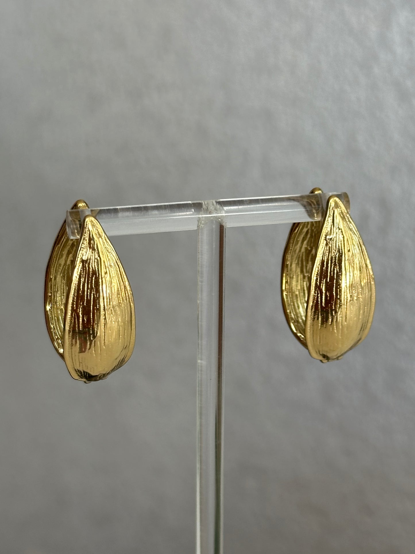 Arete Almendra