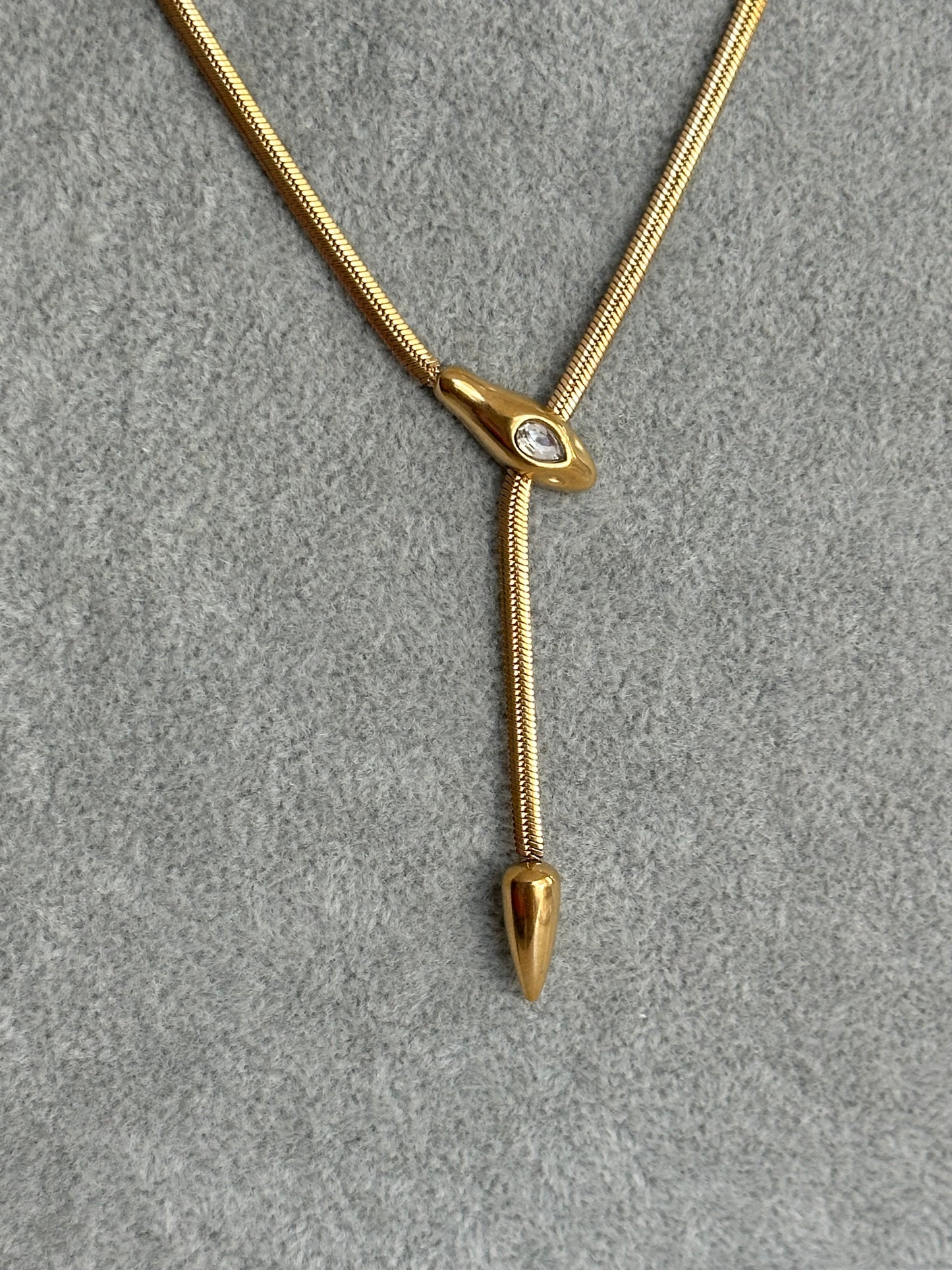 Collar Sneiki