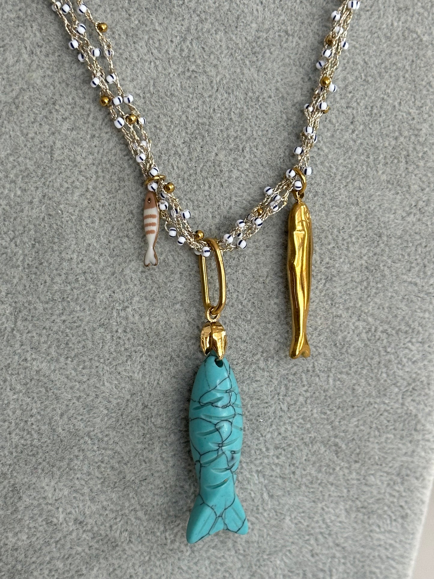 Collar Greek